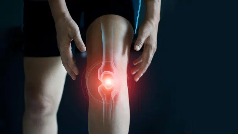 Bolesť kĺbov spôsobuje nepohodlie a stuhnutosť kĺbov. K dispozícii je veľa rôznych domácich liekov a doplnkov - prečítajte si o nich